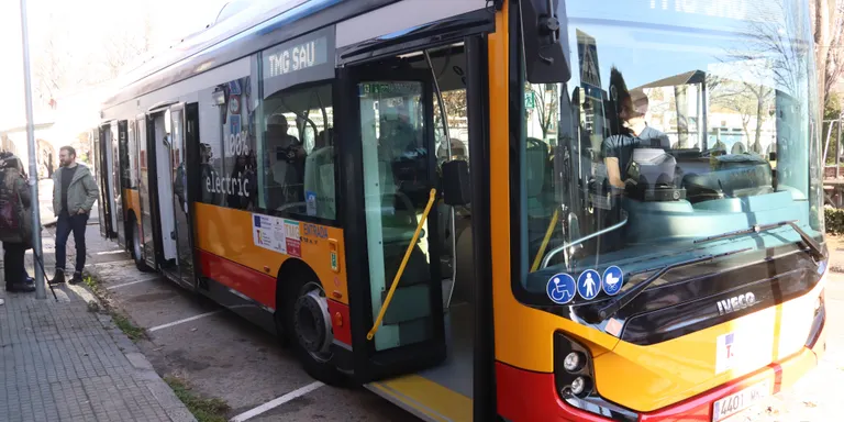 Girona confia evitar la vaga de busos per Fires i espera que la compra de vehicles nous permeti "revertir la situació"