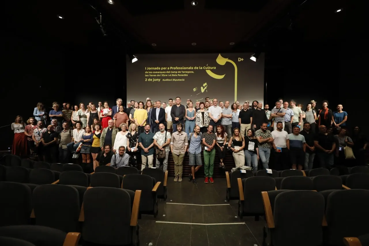 La Diputació engega el projecte #CreacióDipta per donar suport els professionals de la cultura