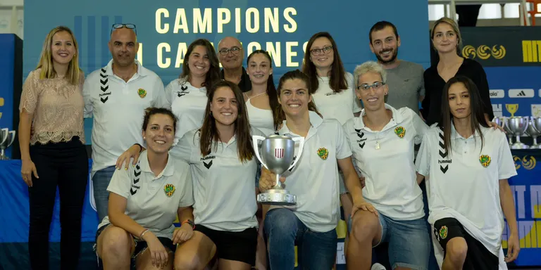 El femení del CE Constantí es proclama campió de lliga