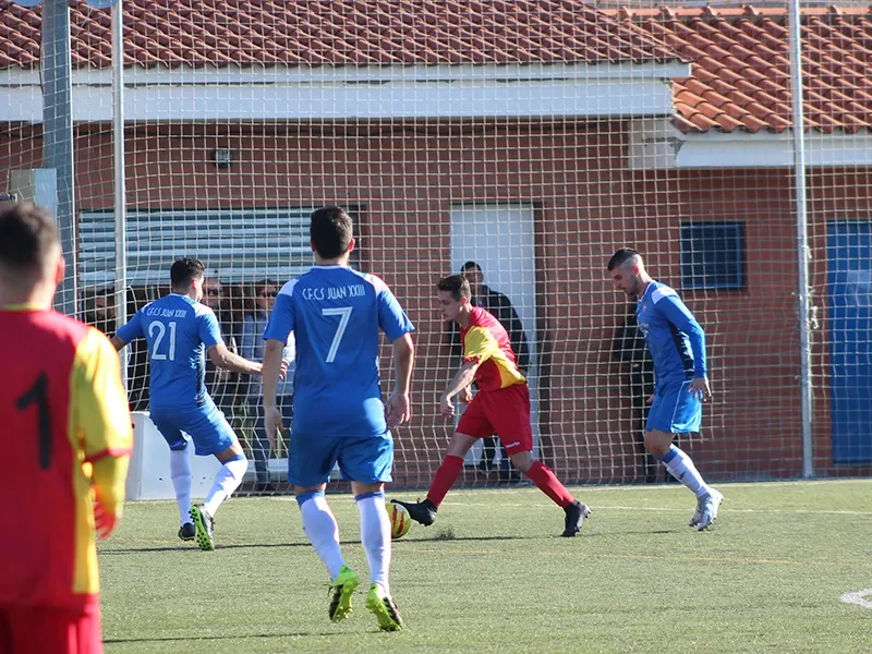 El Veinti no va acabar de trobar-se còmode al camp del Juan XXIII