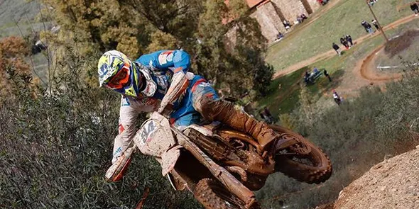 Doble victòria de Jaume Betriu en E2 a l'Enduro de Cañamero
