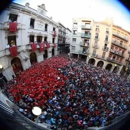 L'Ajuntament de Valls sorteja les invitacions per veure les diades de Firagost i 10 de setembre