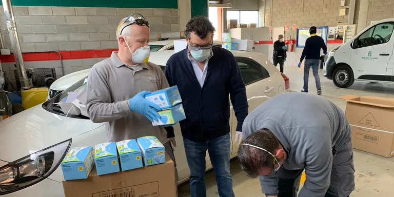 La Diputació de Lleida comença a distribuir 50.000 mascaretes i 1.200 ulleres de protecció
