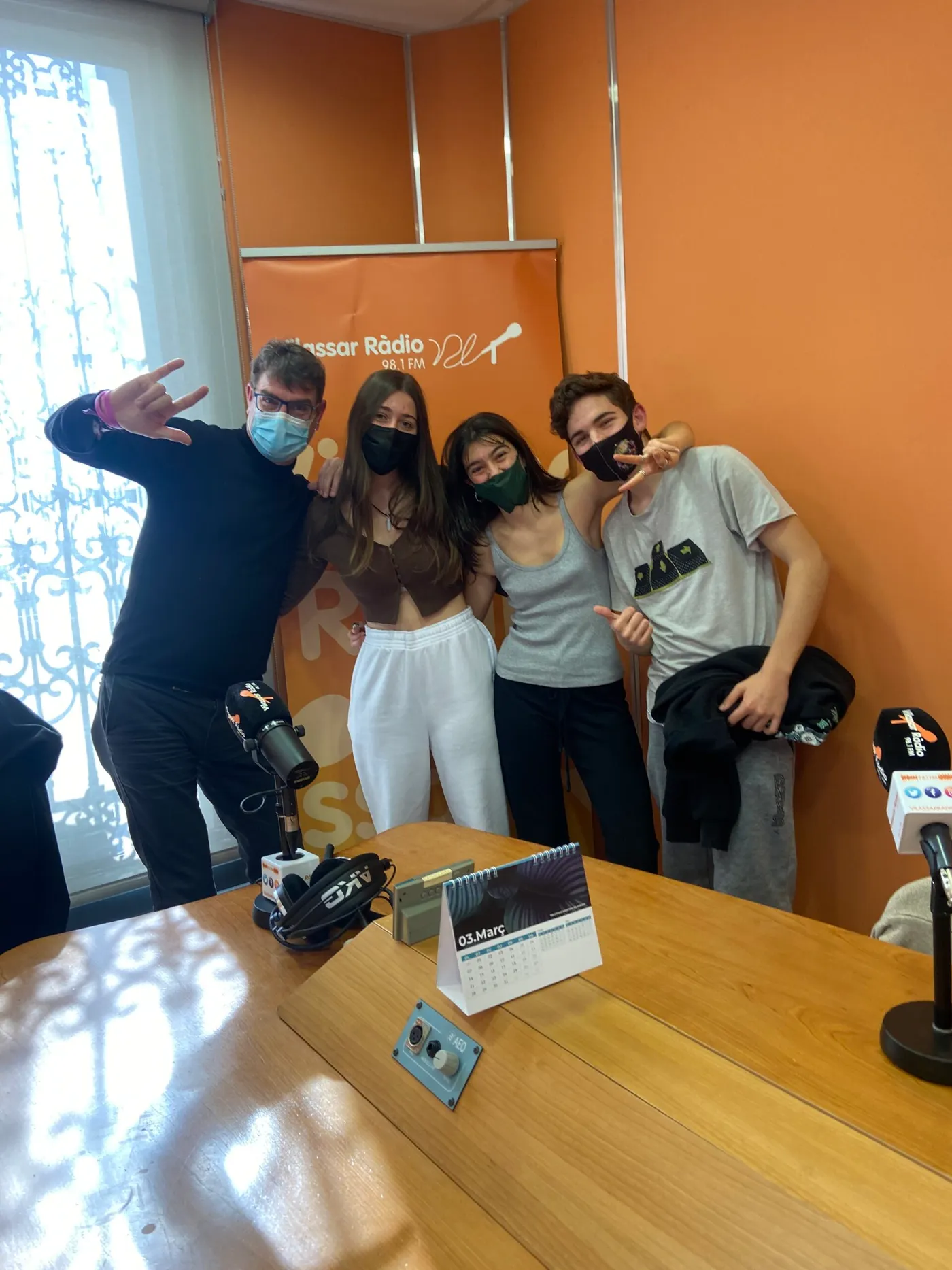 Tertúlia Jove: “Addiccions a pantalles i videojocs” (Institut Pere Ribot)