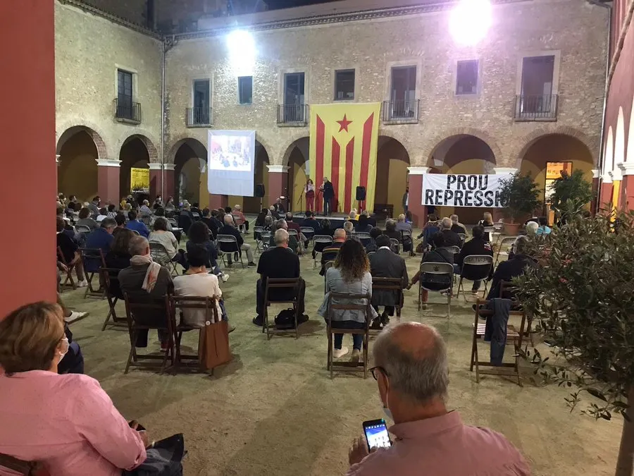Valls recorda els tres anys de l’1 d’octubre