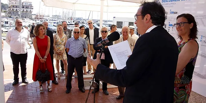 Rull destaca que la nova base nàutica és el primer pas per acostar el port a la vila