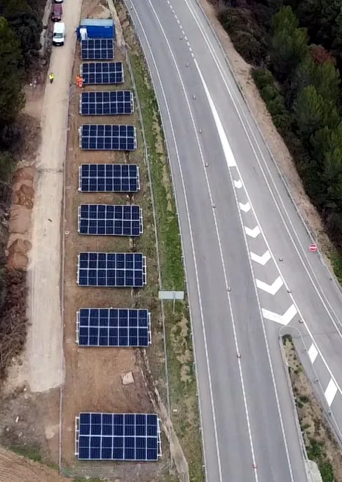Instal·lades les primeres plaques solars en túnels de la demarcació de Lleida als de Clariana
