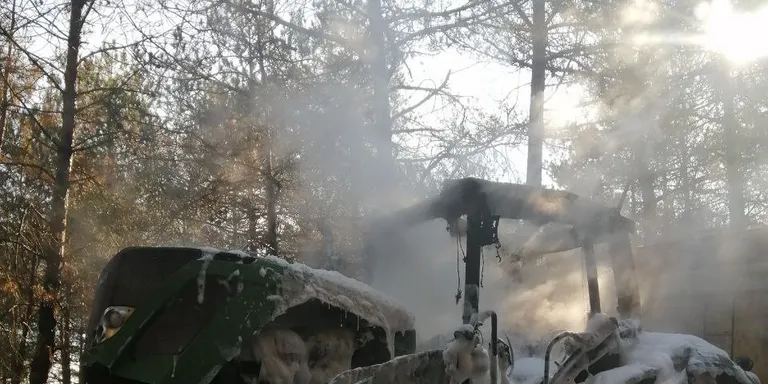 Crema un tractor a Navès