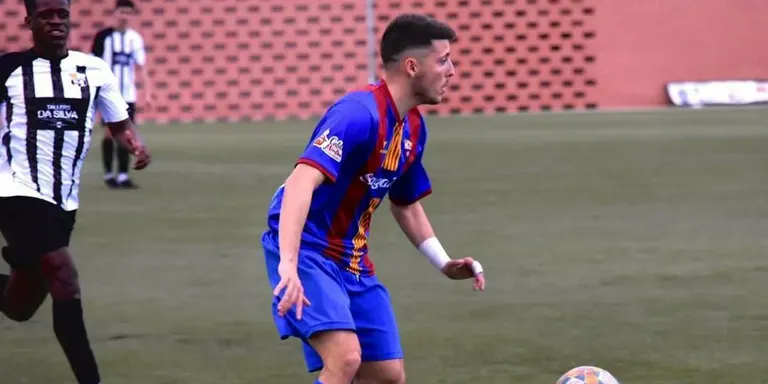 El CF Caldes, lider del grup 6 de Segona Catalana, recupera els 8 punts d'avantatge respecte del segon en una jornada rodona