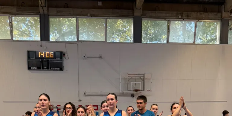 El CB Cambrils femení s’imposa a la pròrroga al CB Àguiles – Grup Gassó