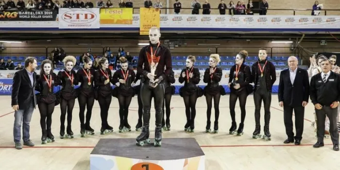 Anna Benet, campiona de Catalunya amb el Club Patinatge l’Aldea