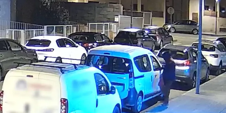 Detenen un lladre de vehicles multireincident amb una vintena d'antecedents