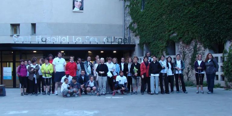 La taula del Dia Mundial sense Tabac rep 60 visites a la Seu