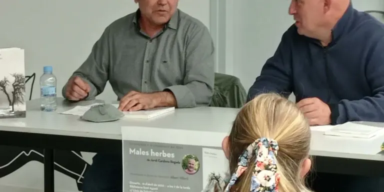 Jordi Cardona presenta el llibre 'Males herbes'