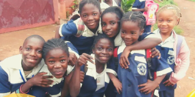 L'escola Fedac-Mare de Déu del Roser fa una quina solidària amb una escola del Camerun