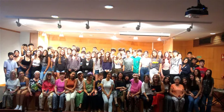 L’Aula de Teatre del Casal Municipal vol fomentar l’intercanvi generacional als instituts
