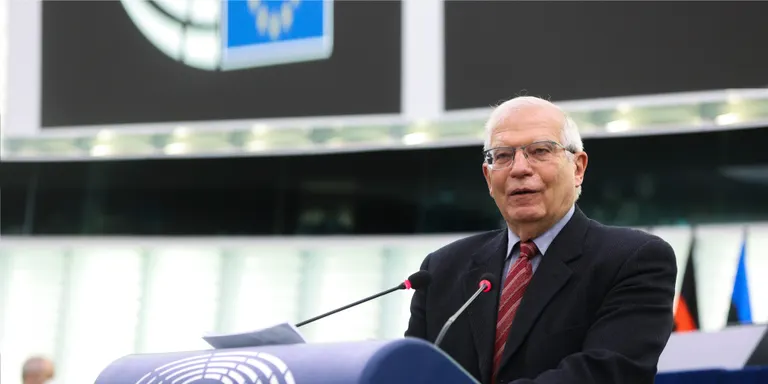 Borrell demana als ciutadans que "redueixin el gas a casa seva" per "disminuir la dependència de qui ataca Ucraïna"