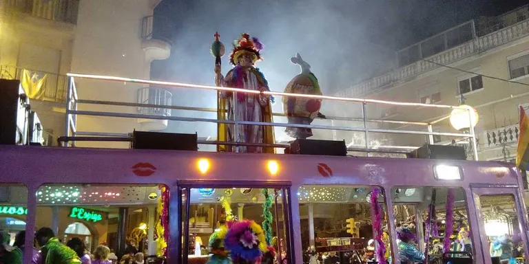 Uns 1.000 participants a la rua del 31è Carnaval d'Agramunt