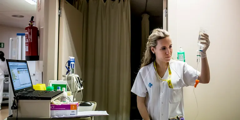 El Col·legi Oficial d’Infermeres de Tarragona denuncia l’alta càrrega assistencial que pateixen els hospitals