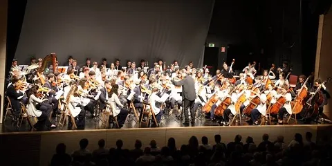 LA EUSKAL HERRIKO GAZTE ORKESTRA ACTÚA EL SÁBADO 21 EN HONDARRIBIA