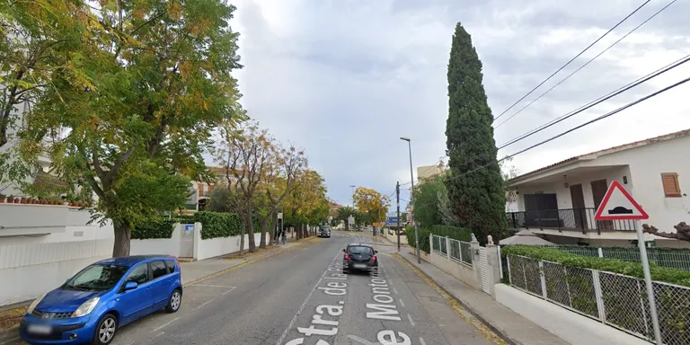 Obres a la vorera de la carretera de la Pobla de Montornès fins al 12 de juliol