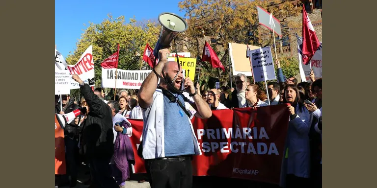 Metges de Catalunya convoca fins divendres vaga de facultatius a l’atenció primària de l’ICS i l’ICS considera que no és oportuna des de cap punt de vista