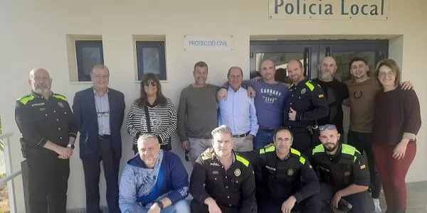 L’Ajuntament de Creixell realitza un acte de reconeixement per la jubilació del caporal de la Policia Local, Eusebio Reyes