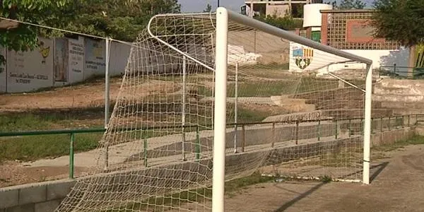 Les obres del camp de gespa artificial de l’Estadi Joan Pijuan d’Altafulla no s’iniciaran fins el mes de maig