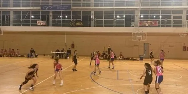 Pas endavant del Junior femení del CB Altafulla - BBG davant el CB Morell (32-59)