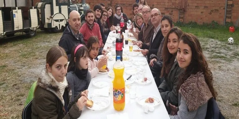 Les JERC tornen a fer la seva Botifarrada a la Constitució espanyola