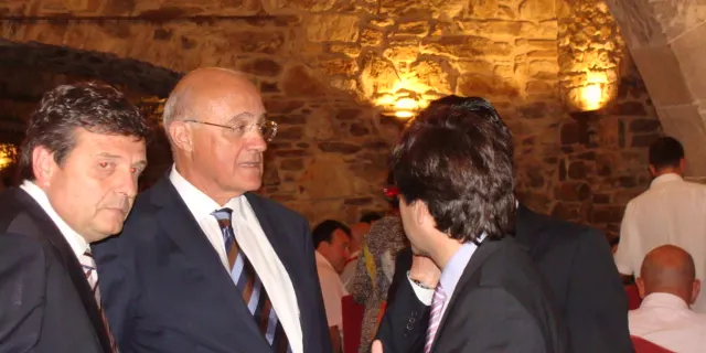 Josep Oliu augura que els 'sacrificis' econòmics continuaran almenys dos anys