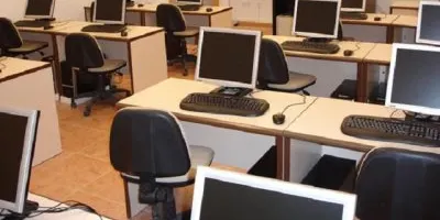 Tècnics i polítics debaten les telecomunicacions a l'Alt Urgell