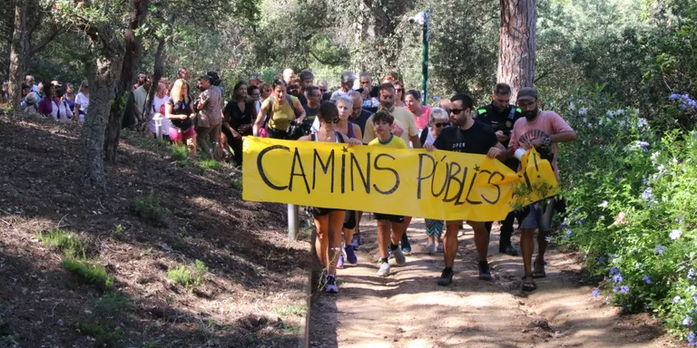 SOS Costa Brava reivindica la titularitat pública del camí de ronda al seu pas per Can Juncadella a Lloret de Mar