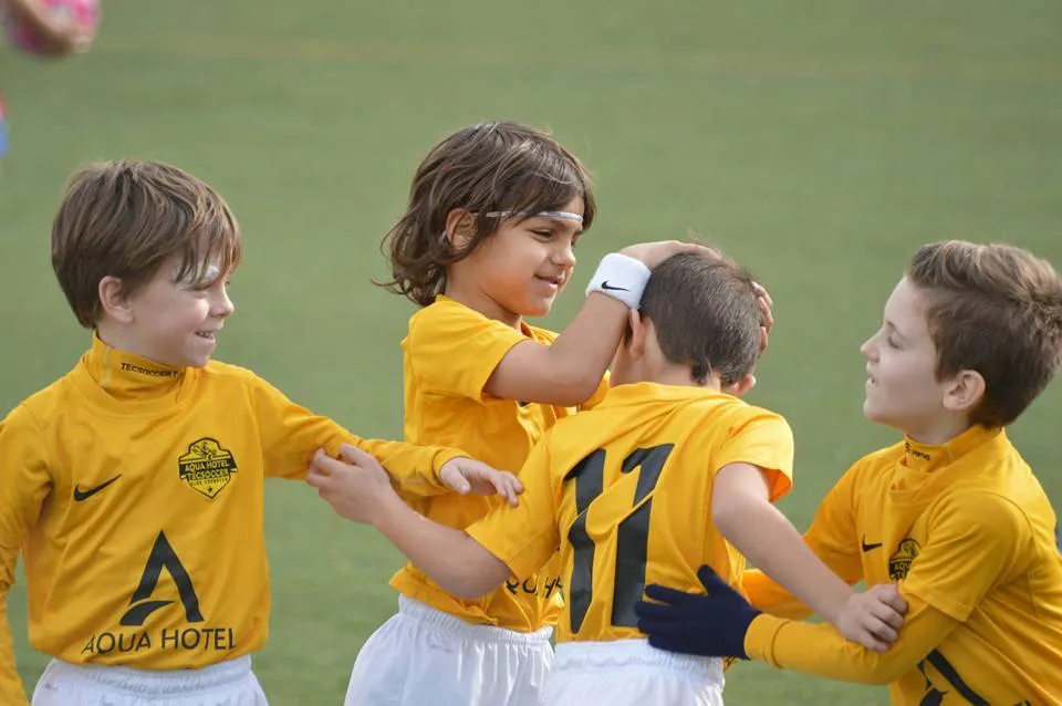 L'AquaHotel FC aposta pel futbol base