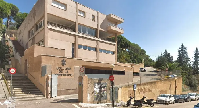 Els lladres han entrat a l'edifici de l'entrada del recinte