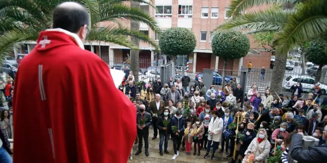 Cambrils ja viu la Setmana Santa, que tindrà el seu punt àlgid divendres amb la processó del Sant Enterrament