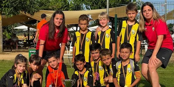 El Pre-benjamí ‘B’ del CE Altafulla, subcampió de la Soccer Land Cup a Lloret de Mar