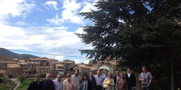 Divuit dels dinou ajuntaments de l'Alt Urgell celebren plens per recolzar la consulta del 9-N