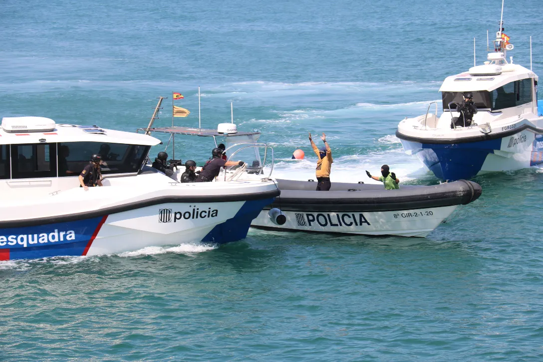 La costa catalana es converteix en la "principal via de pas de l'haixix cap a Europa" que entra per mar i terra
