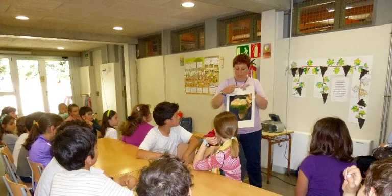 L'Escola de Castellciutat fa un taller amb Intervida