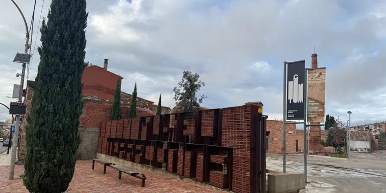 Busquen uns lladres que van robar al Terracotta Museu de la Bisbal d'Empordà i a dos bars la mateixa nit