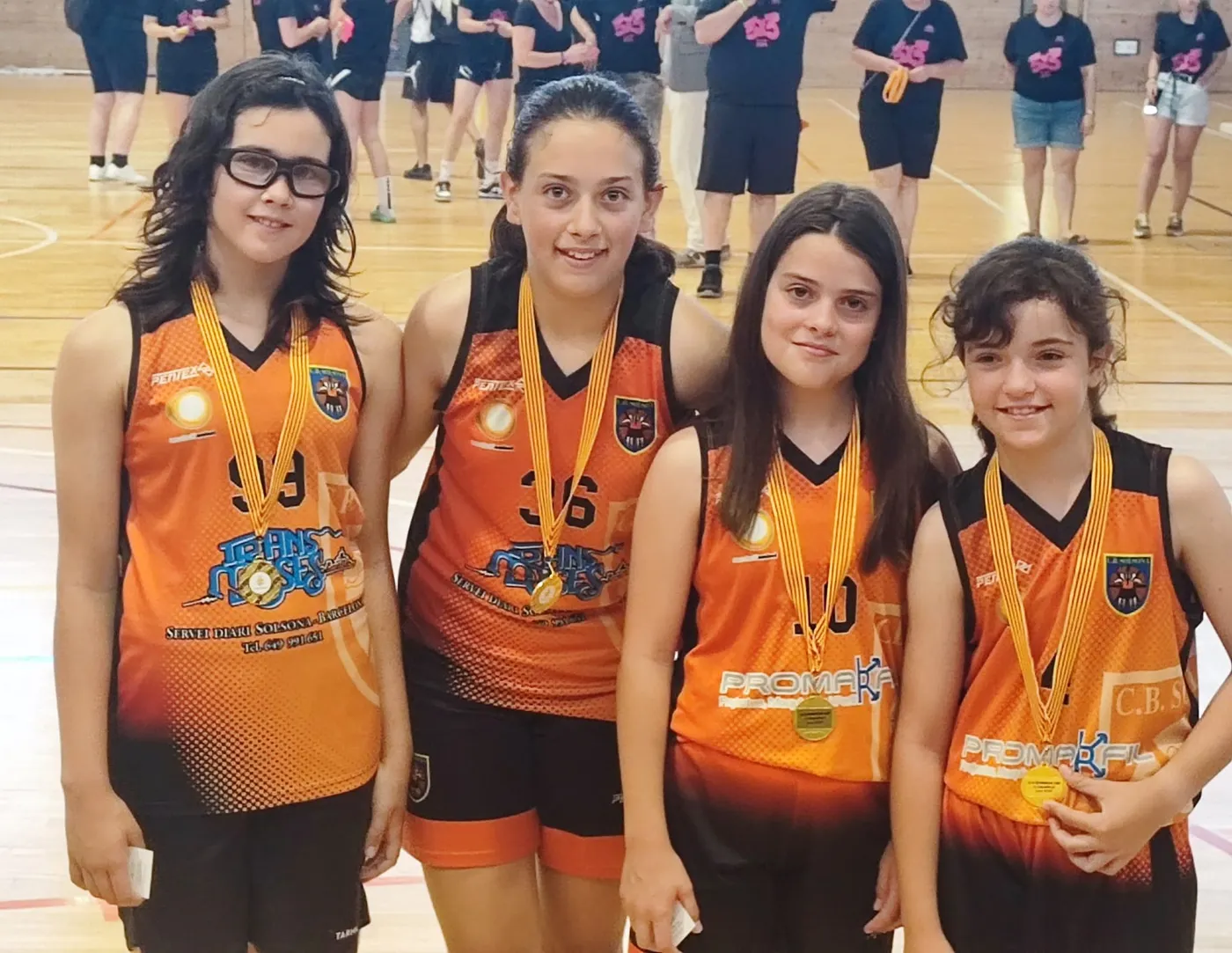 Quatre jugadores del mini mixt del Club Bàsquet Solsona guanyen el 3×3 de Manresa