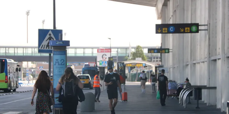 Vilobí veu la suspensió de l'ampliació del Prat com una "mala notícia" per a l'aeroport de Girona