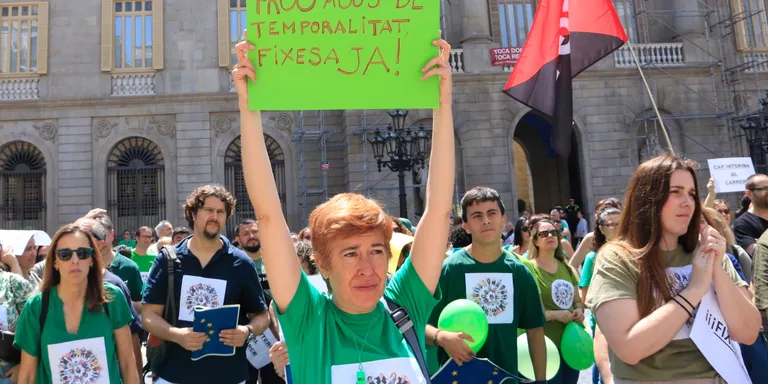 La CGT insta Educació a estabilitzar els interins en abús de temporalitat