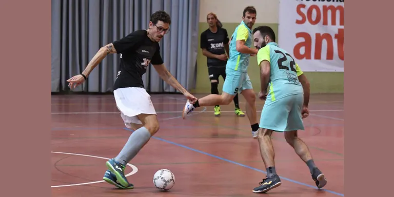 L’Atlètic Pi i el Bar Castell encapçalen la fase de grups de la Copa de Futbol Sala del Solsonès