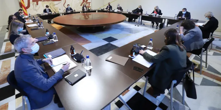 El Govern oferirà protecció jurídica als docents i equips directius que preservin el model lingüístic a l'ensenyament