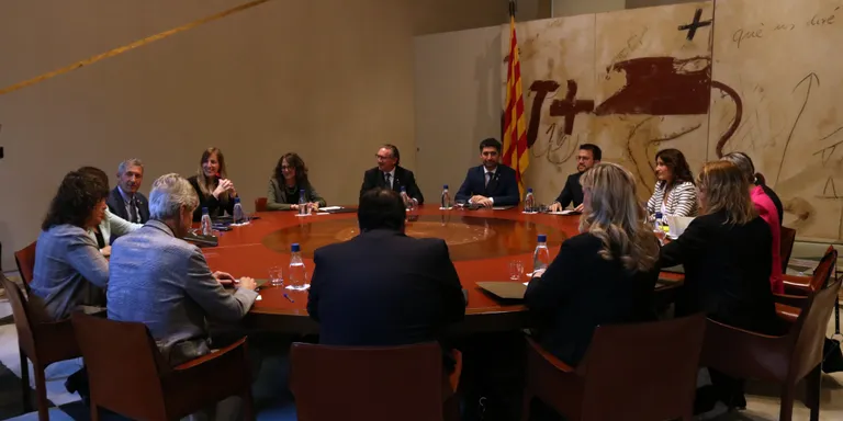 El Govern assumeix la responsabilitat "legal" dels projectes lingüístics a l'escola i la "inaplicació" de percentatges