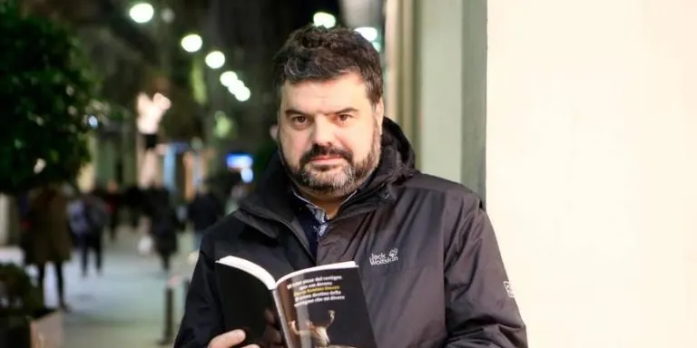 El Centre d'Estudis proposa un cafè amb l'escriptor Òscar Ramírez Dolcet