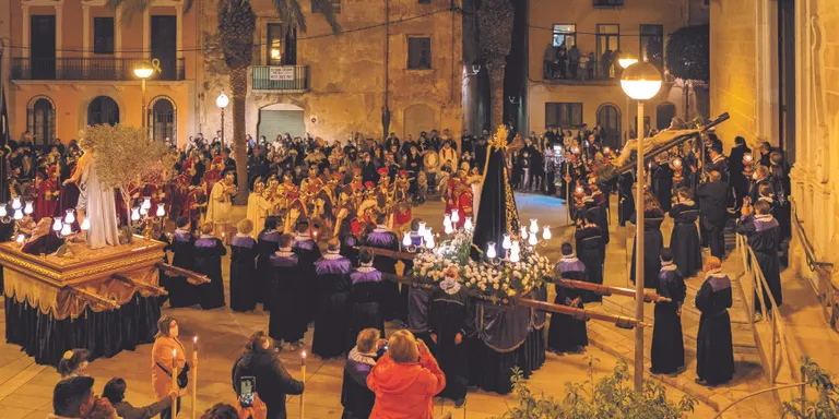 Els actes previs a la Setmana Santa s’inicien amb la presentació de l’opuscle