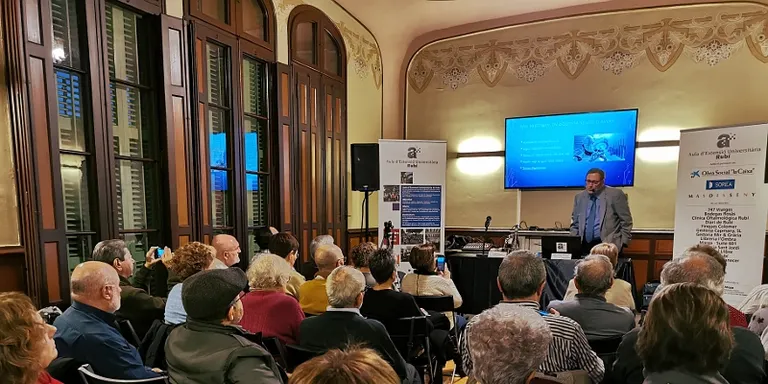 Èxit de la primera sessió del nou seminari de l’AEUR
